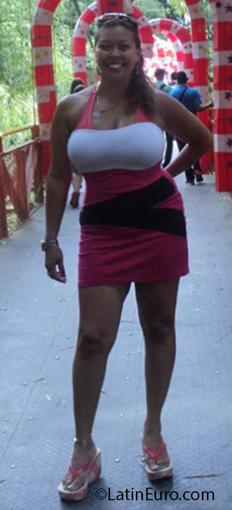 Date this sensual Colombia girl LINA from Medellin CO13857