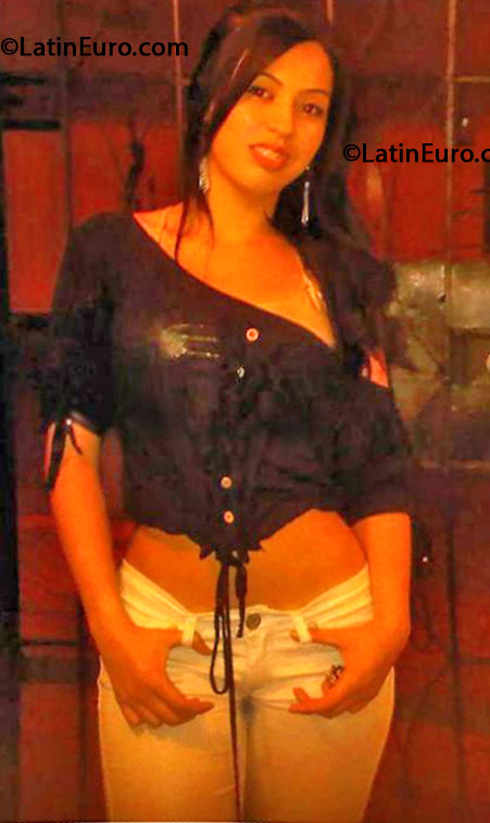 Date this exotic Colombia girl Johana from Medellin CO14302