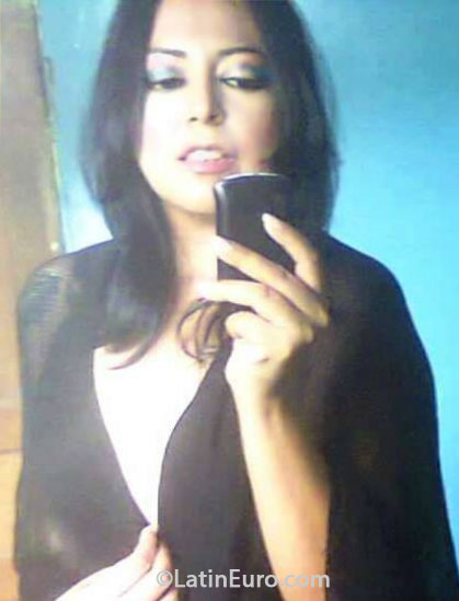 Date this sensual Brazil girl Iraneth from Manaus BR8119