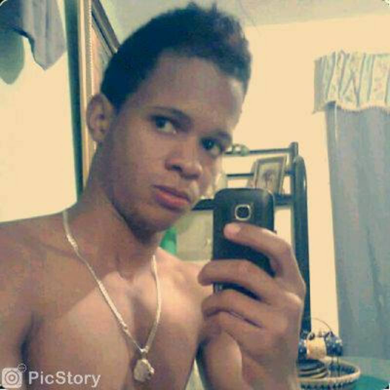 Date this hard body Dominican Republic man Jeancarlos mend from Azua DO17357