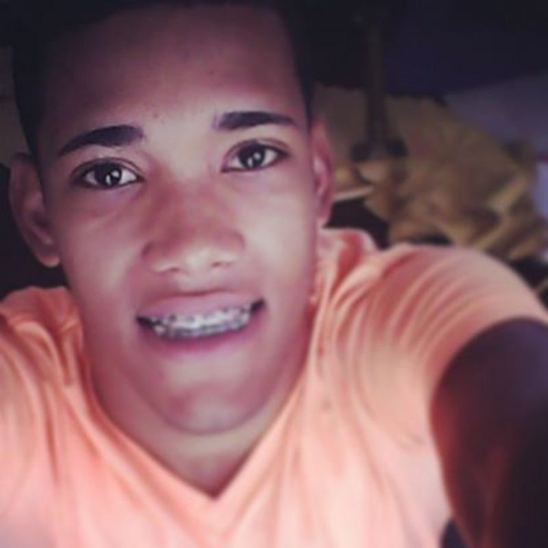 Date this hot Dominican Republic man ESTARLIN from Sabto Domingo DO17447