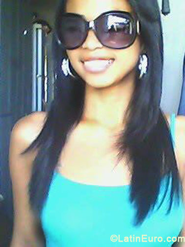 Date this funny Brazil girl Maria from Maceio BR8188