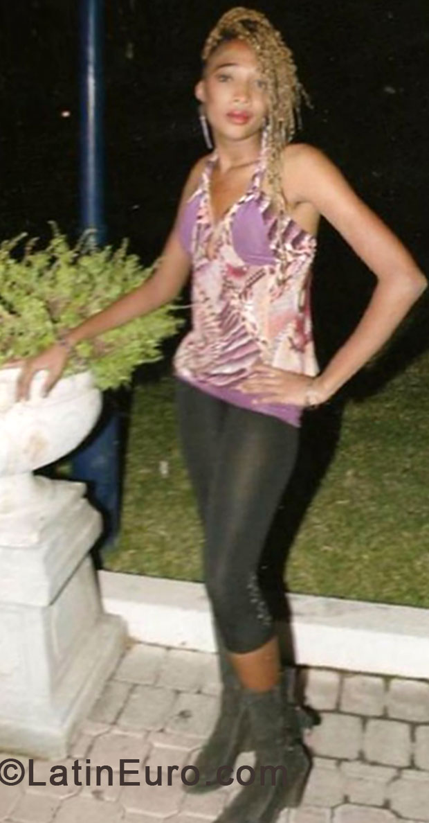 Date this passionate Jamaica girl Grace from Kingston JM1358