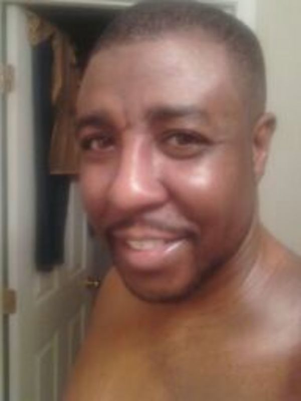 Date this delightful United States man Gregory from College Park US14649