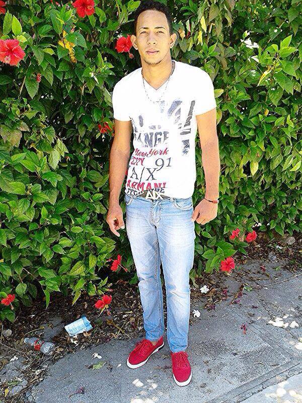 Date this happy Dominican Republic man Andy from Santiago De Los Caballeros DO17808