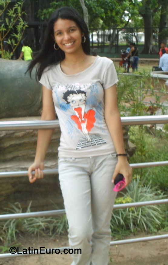 Date this exotic Venezuela girl Ayareth from Maturin VE113