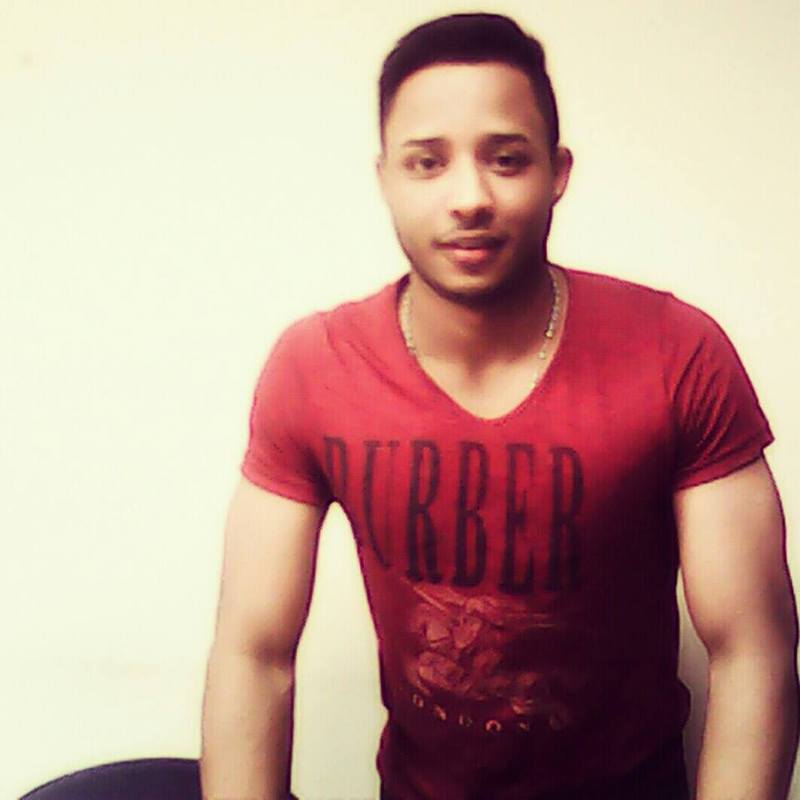 Date this foxy Dominican Republic man Wayner from Santiago DO17856