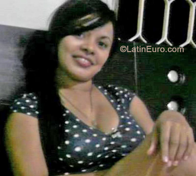 Date this charming Colombia girl Kelly from Sincelejo Sucre CO14561
