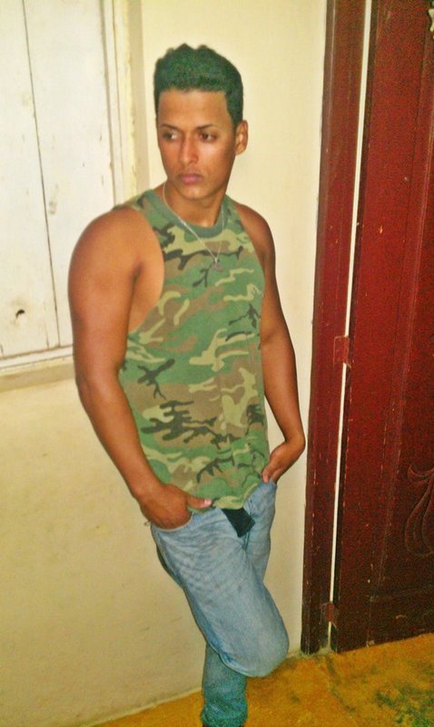 Date this good-looking Dominican Republic man Adonis from San Fransico De Macoris DO17943