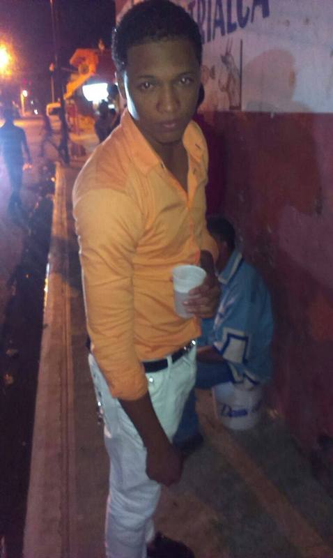 Date this sensual Dominican Republic man Nelvin from Santo Domingo DO18025