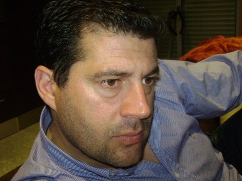 Date this exotic United States man Dennis from Los US14777