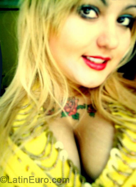 Date this exotic Brazil girl Rafaela from Catalao BR8472