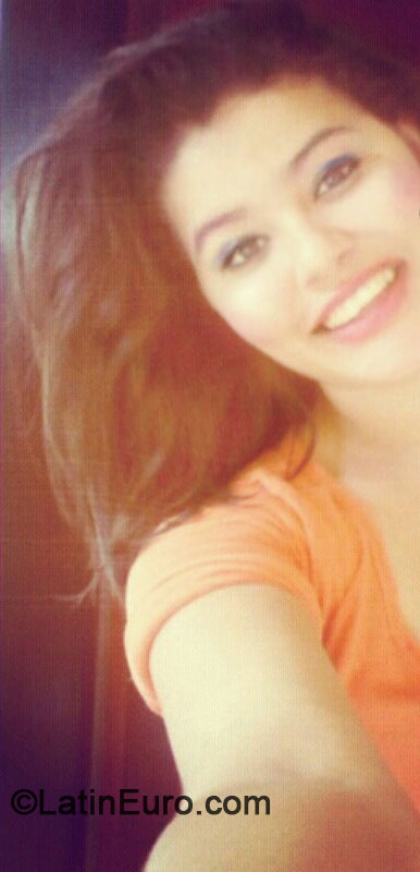 Date this young Honduras girl Alexandra from San Pedro Sula HN915