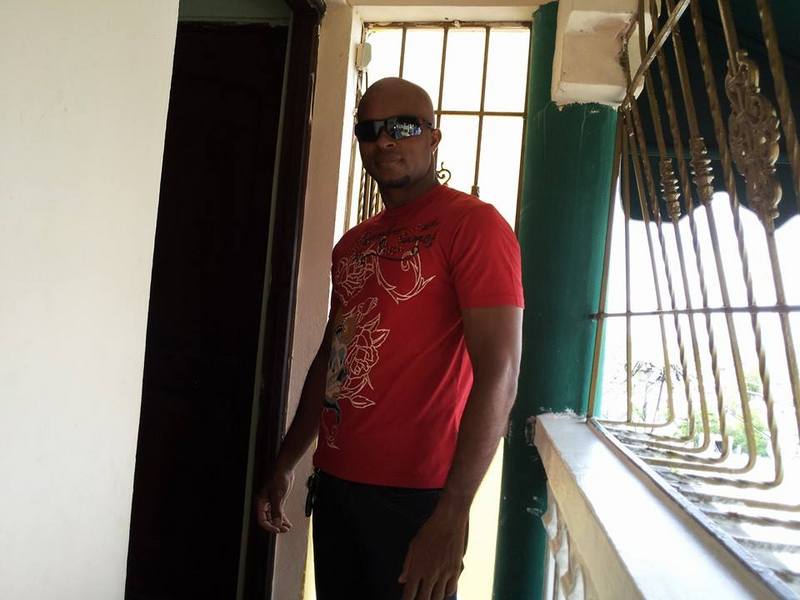 Date this beautiful Dominican Republic man Henry Ramirez from Santo Domingo DO18308