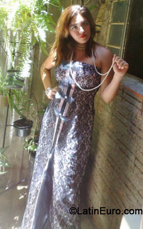Date this sensual Brazil girl Sabrina from Sao Paulo BR8518