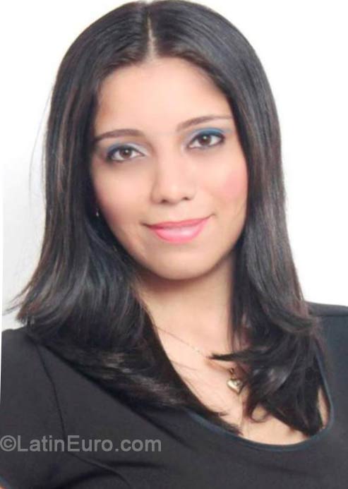 Date this delightful Brazil girl Isabele from Belem BR8520