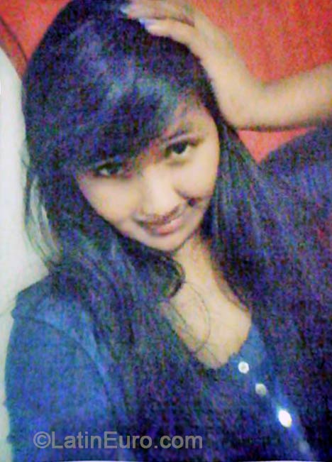 Date this sensual Peru girl Maria from Lima PE894