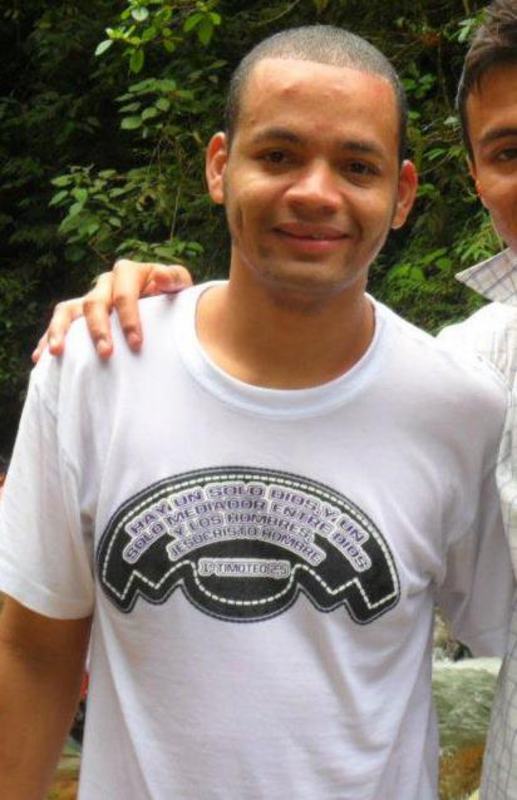 Date this tall Colombia man VICTOR MORALES from Cali CO14874