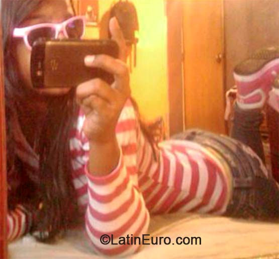 Date this tall Venezuela girl Valle from Zulia VE152