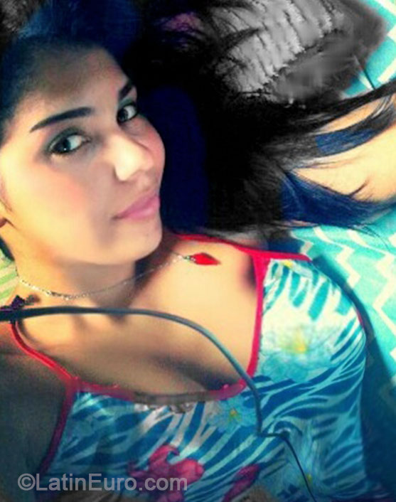 Date this delightful Brazil girl Karol from Manaus BR8688