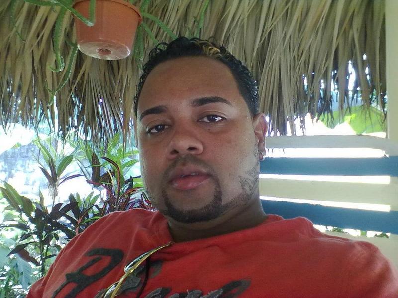 Date this voluptuous Dominican Republic man Alexander from Santodomingo DO18588