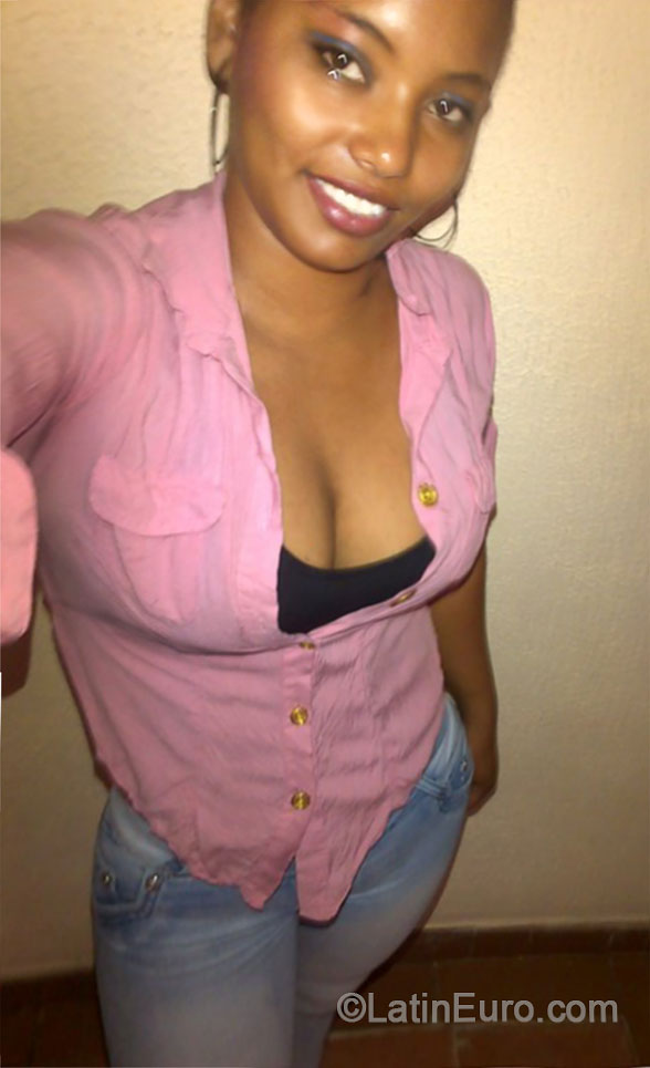 Date this georgeous Colombia girl Katherine from Bogota CO15016