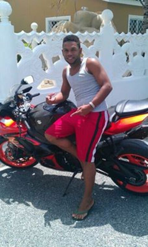 Date this voluptuous Dominican Republic man Kelvin m from Santo Domigo DO18751