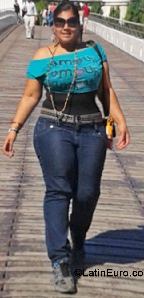 Date this cute Venezuela girl Gilla from Guayana Ciudad VE201