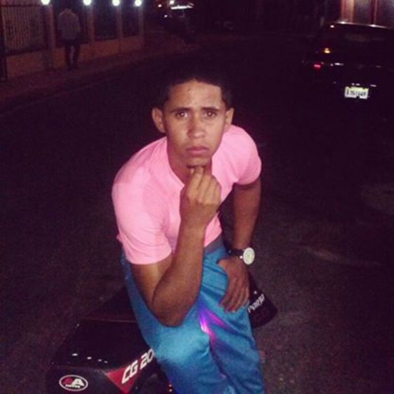 Date this georgeous Dominican Republic man Edisson from Santiago DO18821