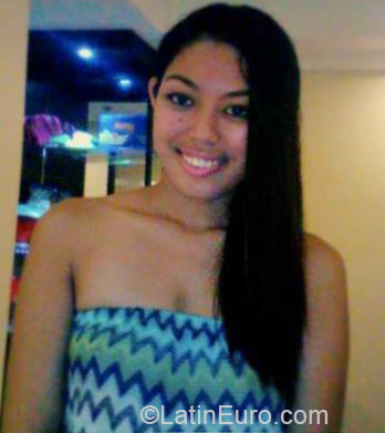 Date this nice looking Philippines girl Joana from Cebu City PH632