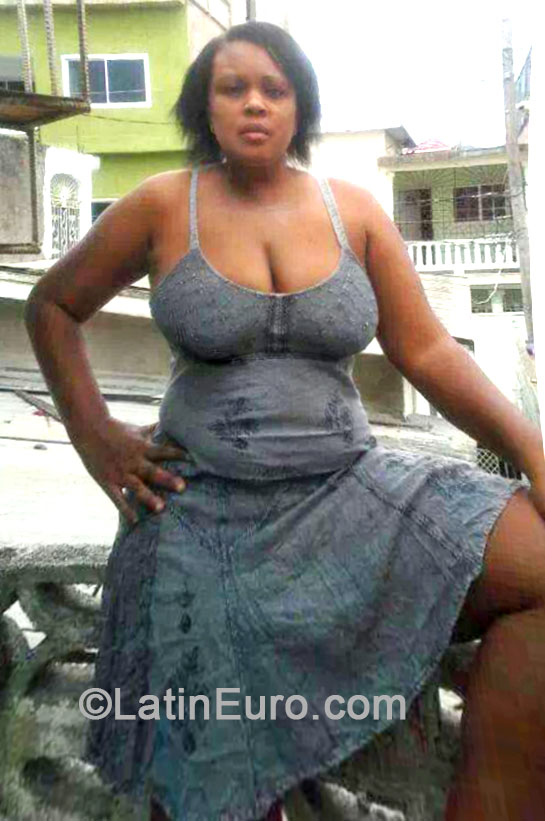 Date this fun Jamaica girl Sylvia from Montego Bay JM1660