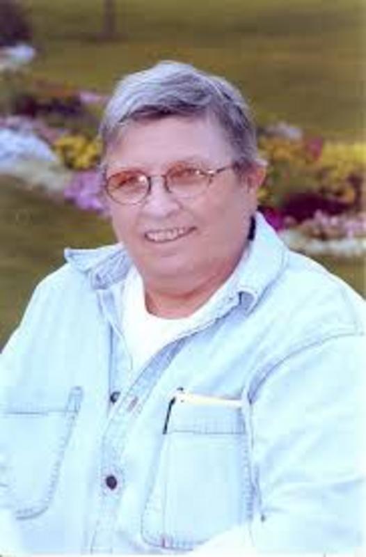 Date this fun United States man Robert from New York City US14957