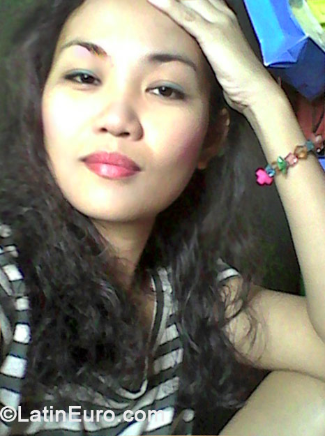 Date this lovely Philippines girl Mary-ann from Davao City PH643