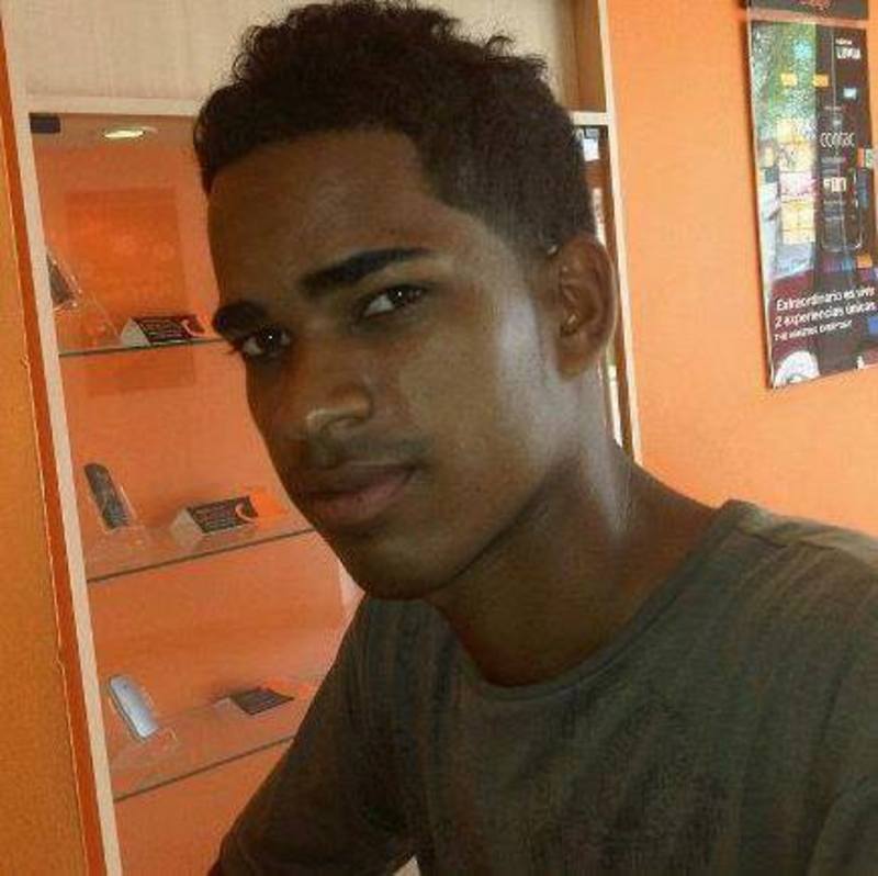 Date this charming Dominican Republic man Miguel from La Altagracia DO19097