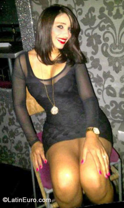 Date this delightful Dominican Republic girl Miche from Santo Domingo DO19130