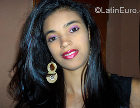 Date this funny Brazil girl Rute from Recife BR8800