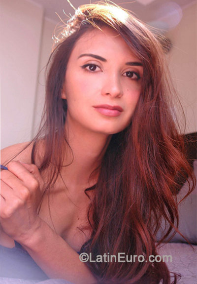 Date this sensual Colombia girl Katerine from Medellin CO15297