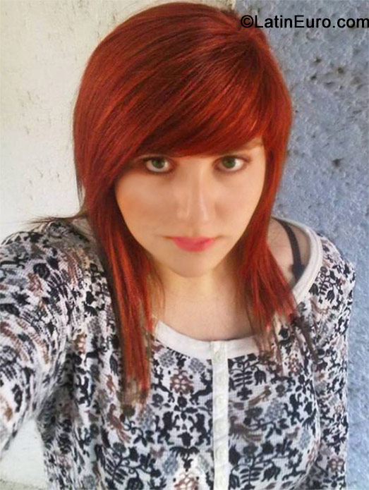 Date this happy Mexico girl Emmy H from Morelia MX1285