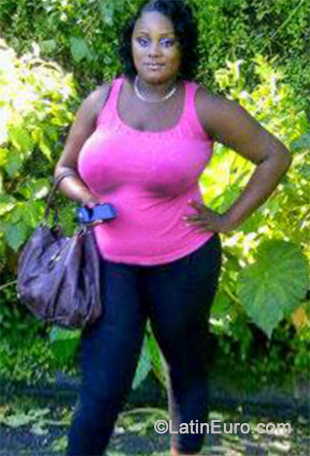 Date this exotic Jamaica girl Shanik from Kingston JM1706