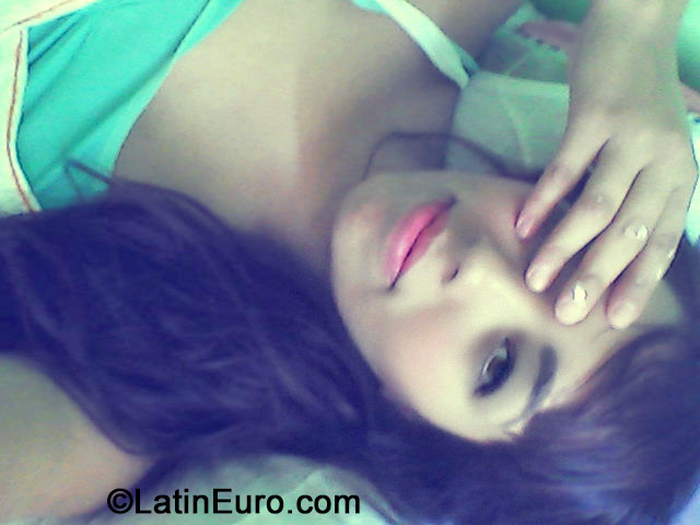 Date this tall Mexico girl Karen from Mexico City MX1288