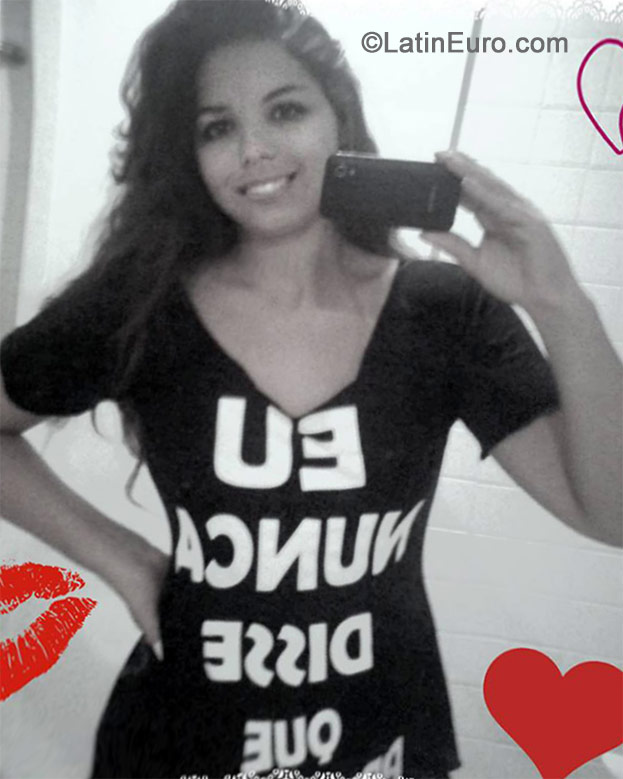 Date this stunning Brazil girl Marcela from Rio De Janeiro BR8842