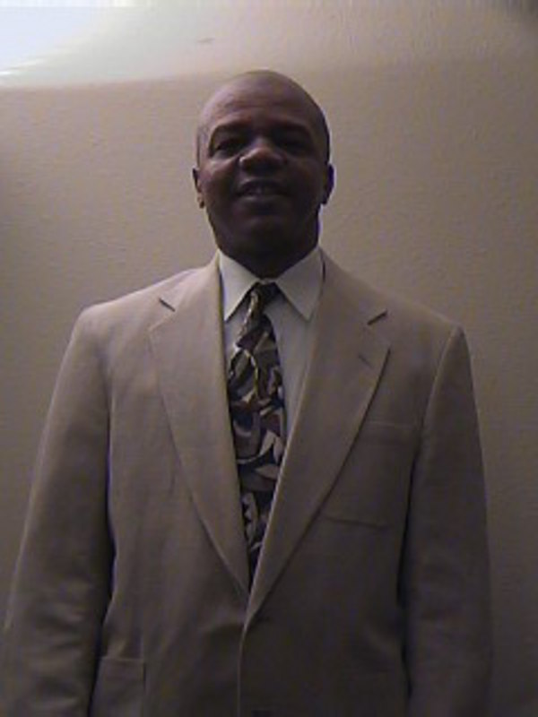 Date this young United States man Duane from Castaic US15122