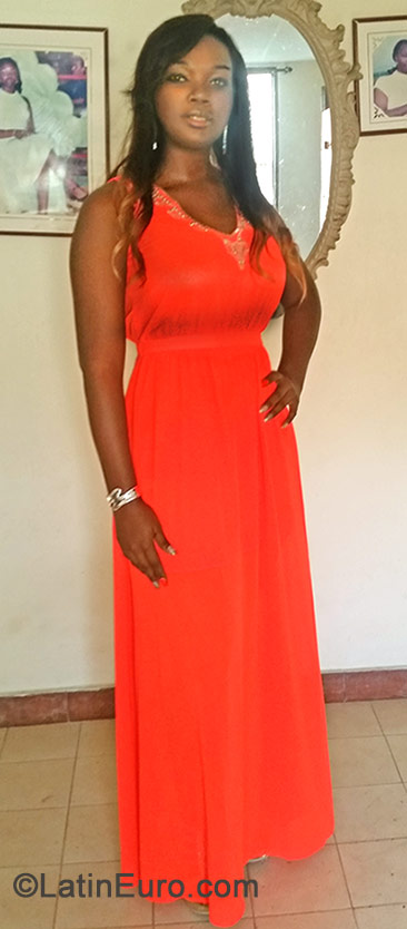 Date this charming Colombia girl Diana from Cali CO15509