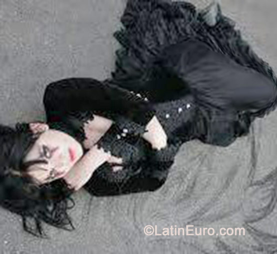 Date this sultry Honduras girl Aracely from Tegucigalpa HN1093