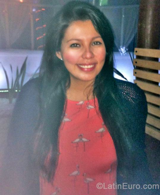 Date this hot Colombia girl Jenniffer from Bogota CO15469