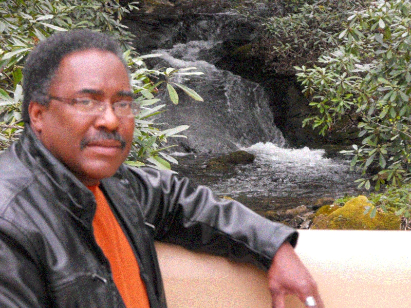 Date this charming United States man Ricky from Newport News US15162