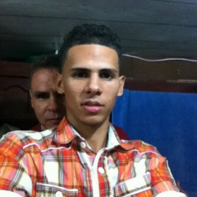 Date this tall Dominican Republic man Ocaris vargas from Santo Domingo DO19477