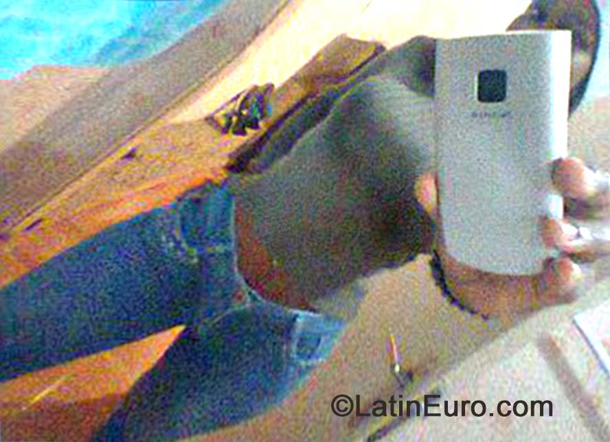 Date this hard body Brazil girl Poliania from Ubatuba BR8894
