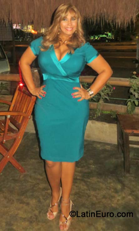 Date this hard body Colombia girl Olga from Cali CO15581