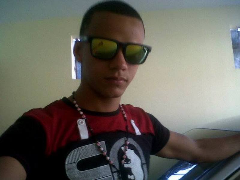 Date this good-looking Dominican Republic man Luis antonio from La Vega DO19570